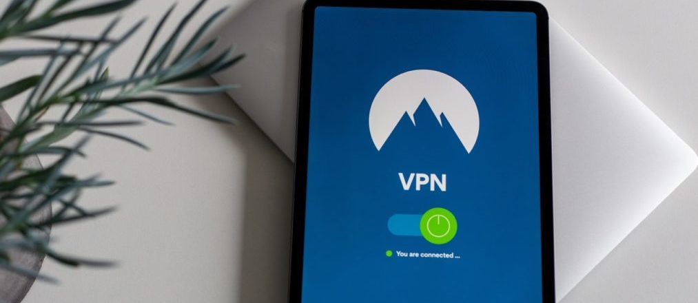 新报告指出Apple和Google允许不安全的免费VPN应用程序构成隐私风险图像